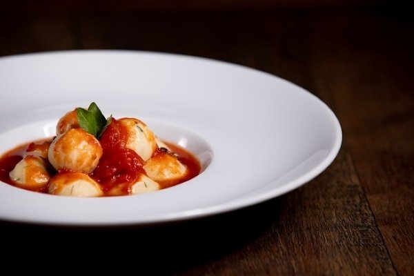 Nhoque Recheado de Funghi