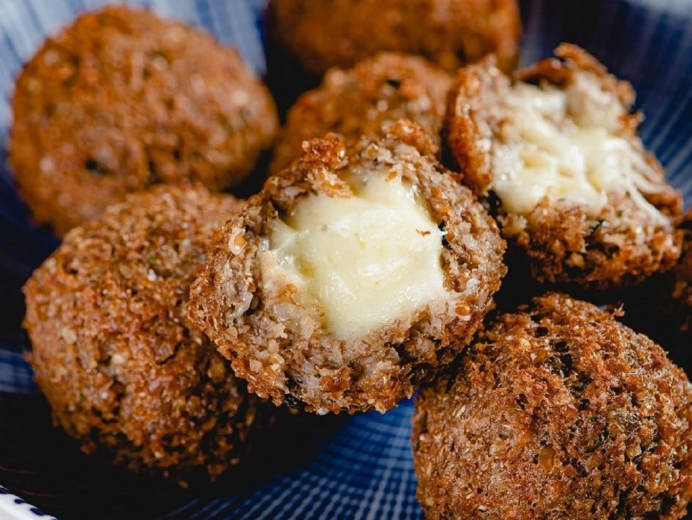 Kibe Recheado de Queijo